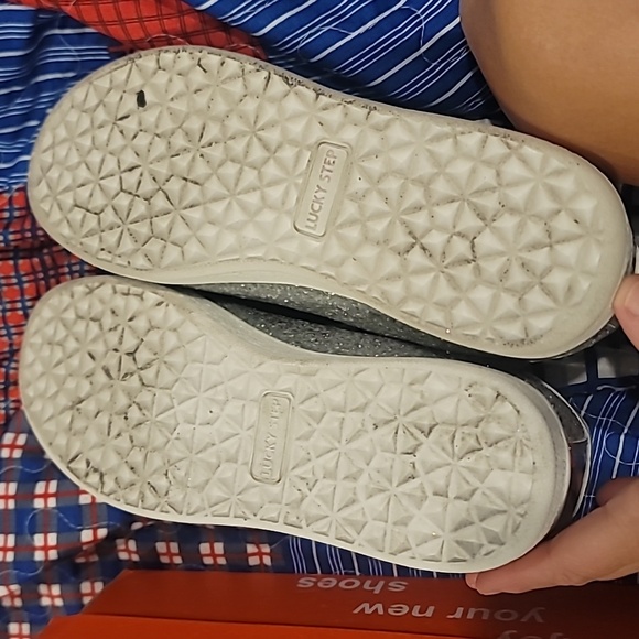 Lucky Step Glitter Sneaker - Picture 3 of 3